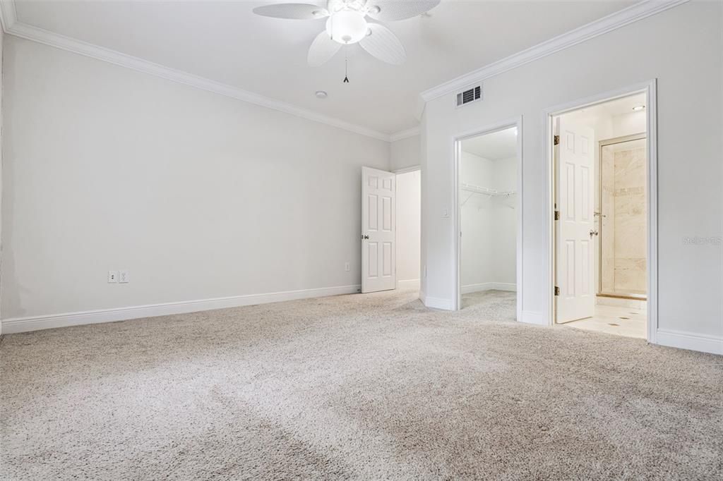 待售: $369,000 (2 贝兹, 2 浴室, 1211 平方英尺)