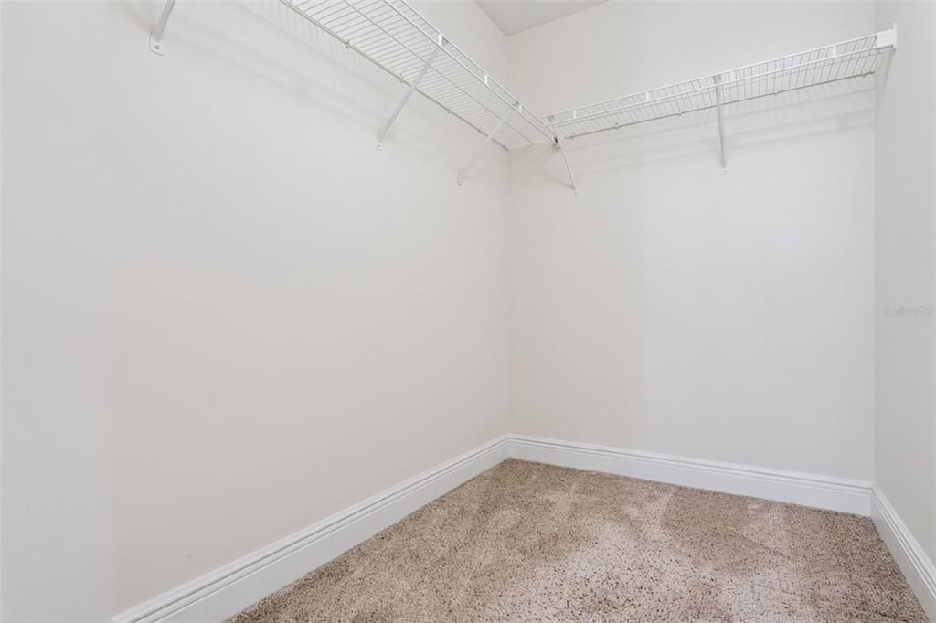 待售: $369,000 (2 贝兹, 2 浴室, 1211 平方英尺)