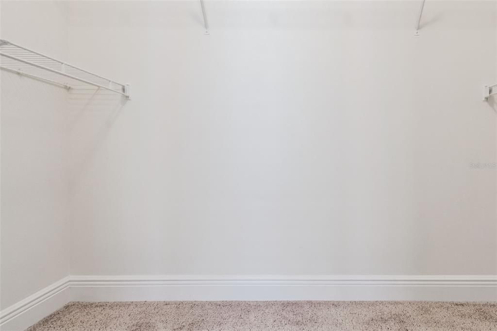 待售: $369,000 (2 贝兹, 2 浴室, 1211 平方英尺)