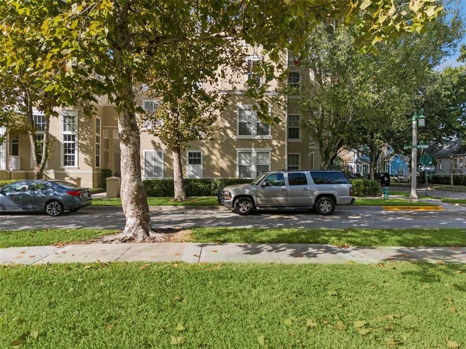 待售: $369,000 (2 贝兹, 2 浴室, 1211 平方英尺)