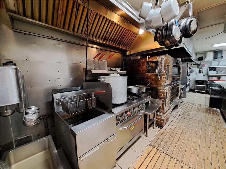 待售: $2,639,000 (0 贝兹, 0 浴室, 8287 平方英尺)