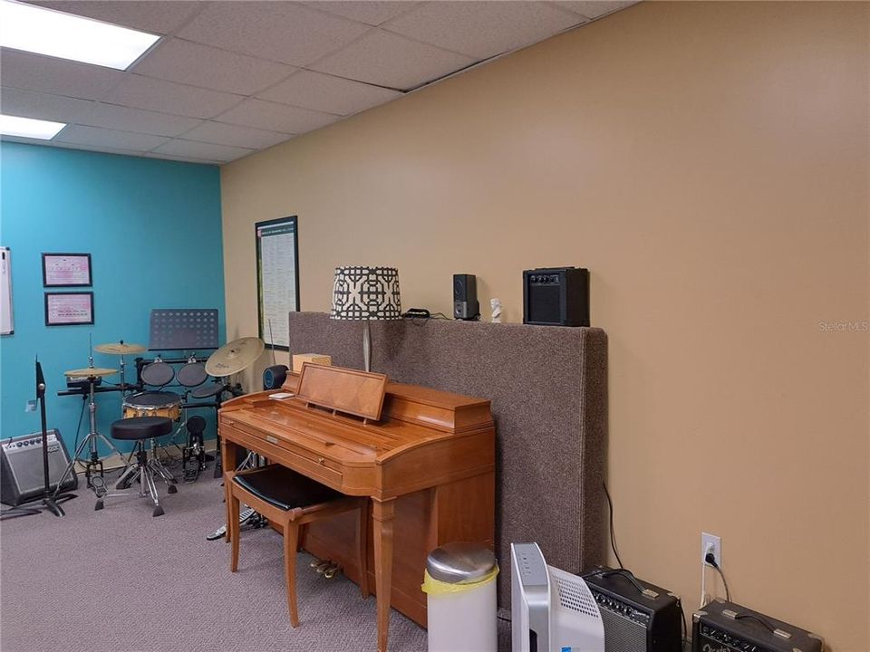 待售: $2,639,000 (0 贝兹, 0 浴室, 8287 平方英尺)