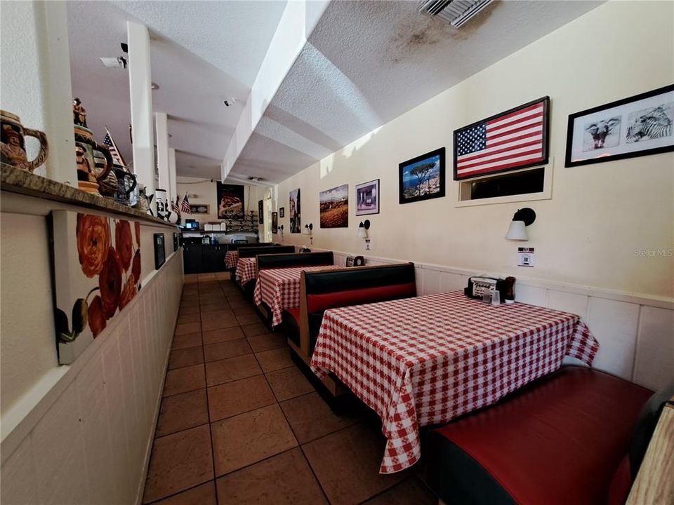 待售: $2,639,000 (0 贝兹, 0 浴室, 8287 平方英尺)