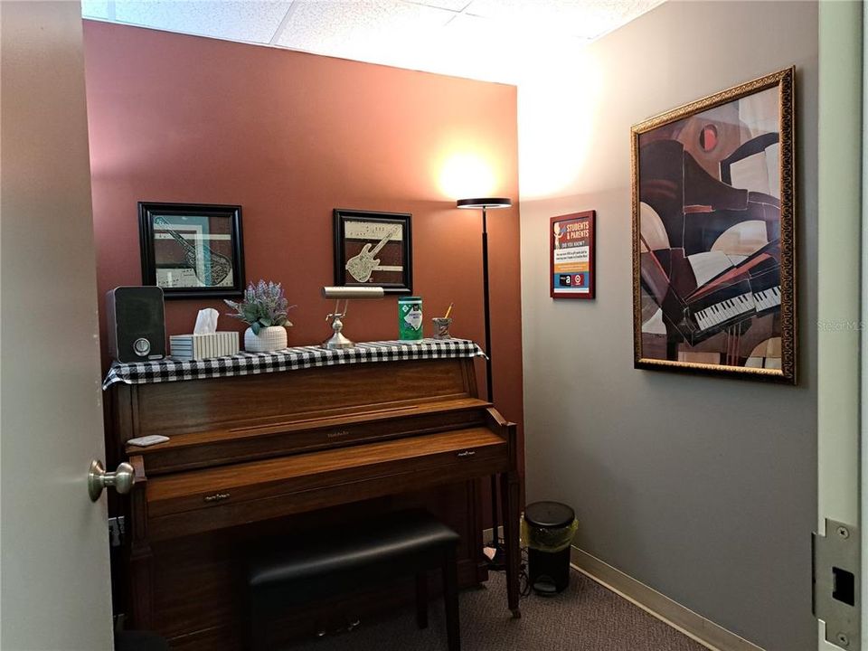 待售: $2,639,000 (0 贝兹, 0 浴室, 8287 平方英尺)