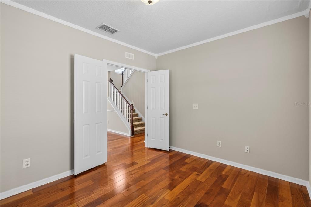 Active With Contract: $499,000 (4 beds, 3 baths, 2595 Square Feet)