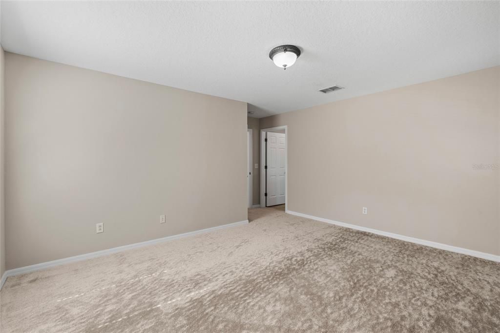 Active With Contract: $499,000 (4 beds, 3 baths, 2595 Square Feet)