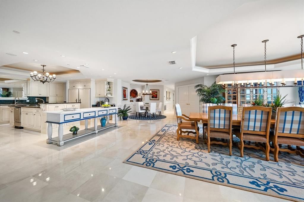 待售: $3,400,000 (4 贝兹, 4 浴室, 6218 平方英尺)