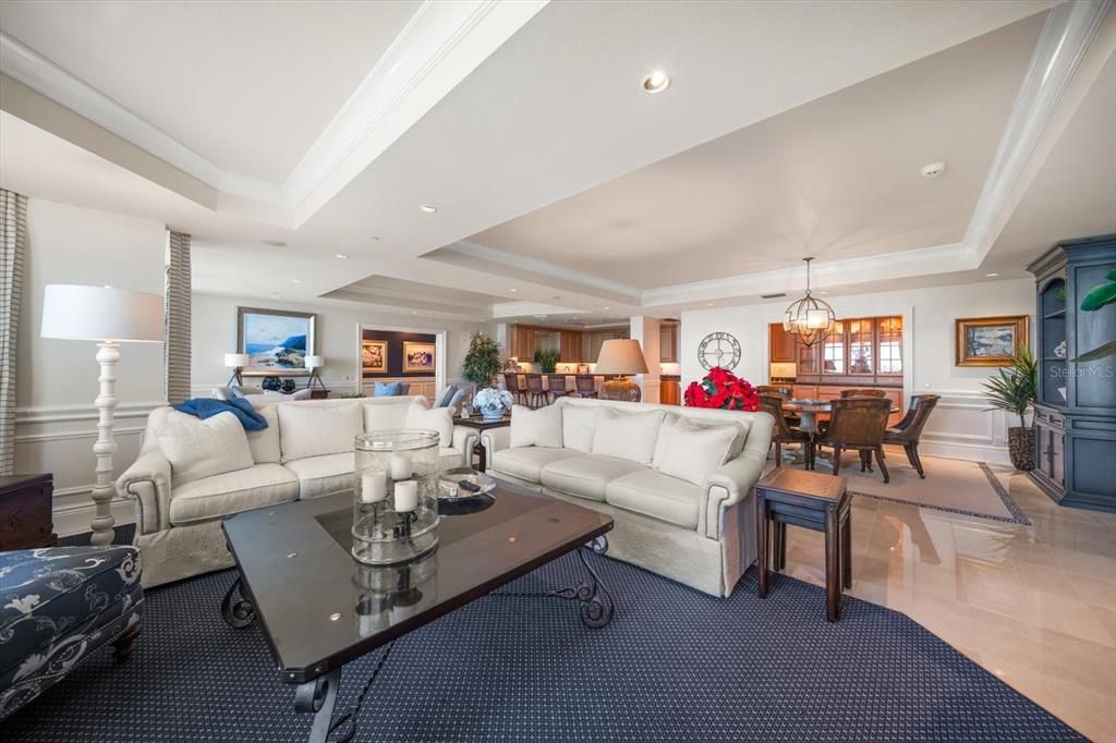 待售: $3,400,000 (4 贝兹, 4 浴室, 6218 平方英尺)