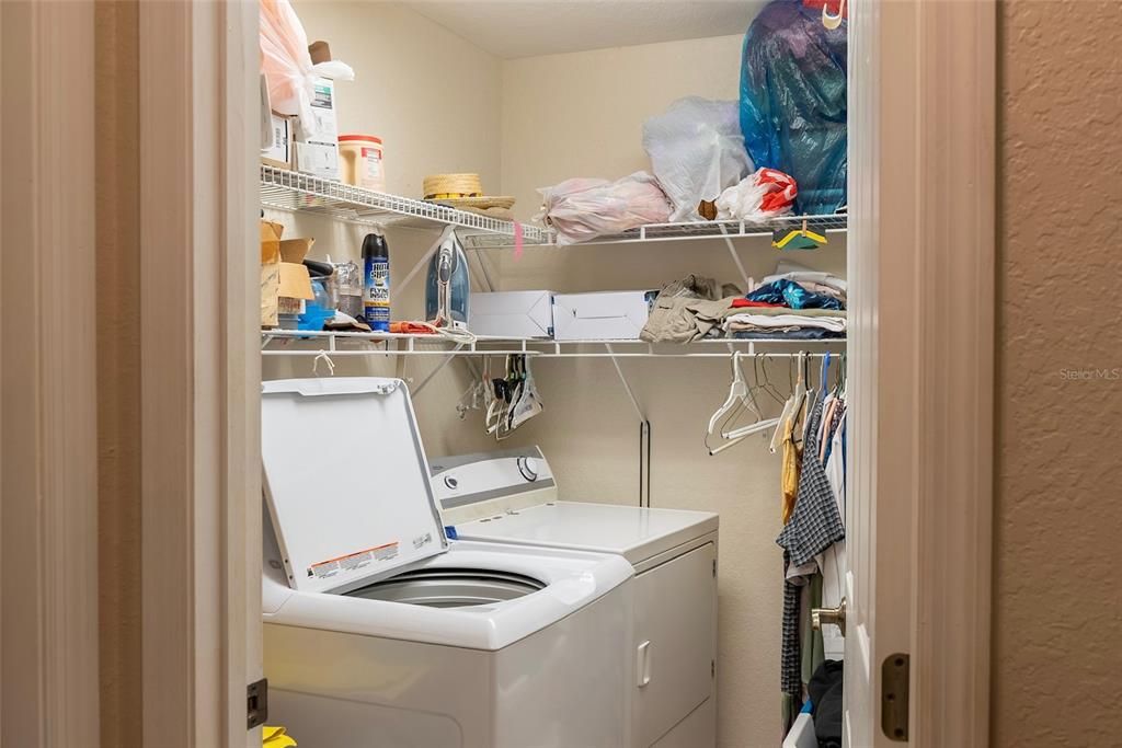 For Sale: $460,000 (3 beds, 2 baths, 2604 Square Feet)