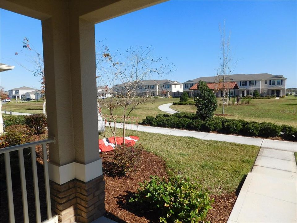 В аренду: $2,199 (3 спален, 2 ванн, 1817 Квадратных фут)