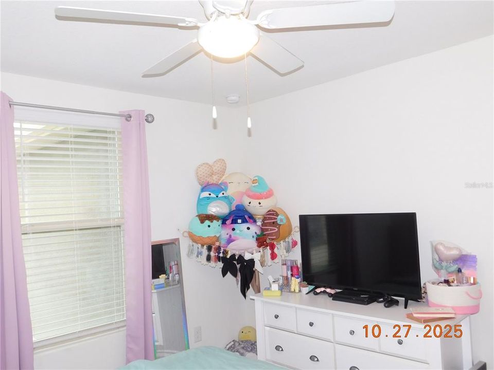 В аренду: $2,199 (3 спален, 2 ванн, 1817 Квадратных фут)