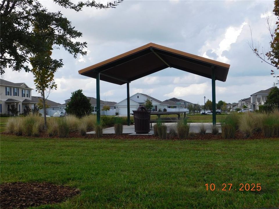 В аренду: $2,199 (3 спален, 2 ванн, 1817 Квадратных фут)