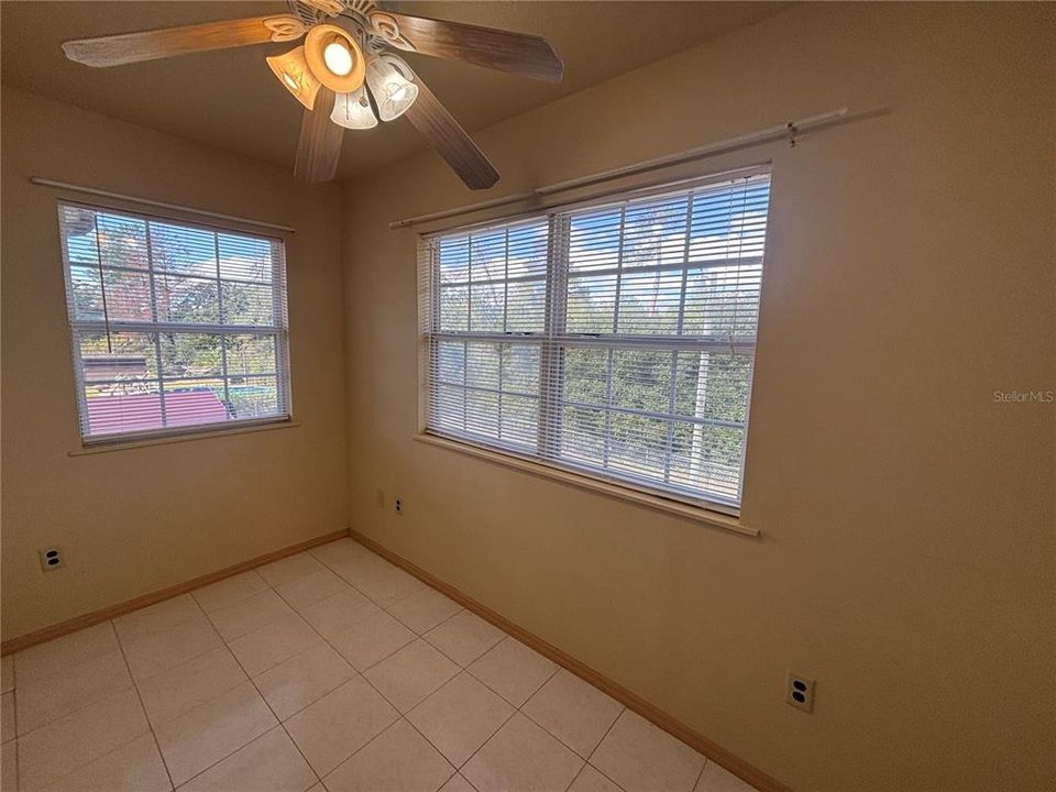 For Rent: $2,595 (4 beds, 4 baths, 3415 Square Feet)