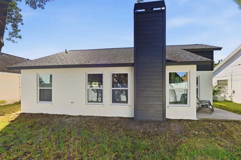 Active With Contract: $399,999 (3 beds, 2 baths, 1133 Square Feet)