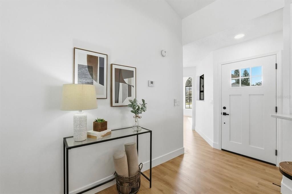 Active With Contract: $399,999 (3 beds, 2 baths, 1133 Square Feet)