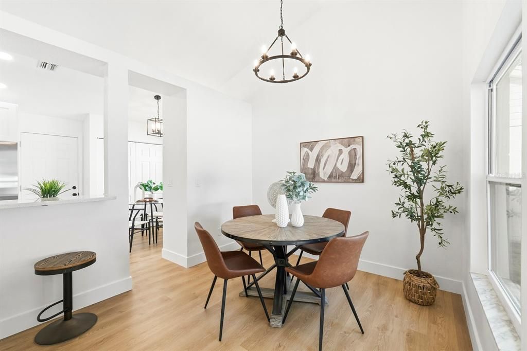 Active With Contract: $399,999 (3 beds, 2 baths, 1133 Square Feet)