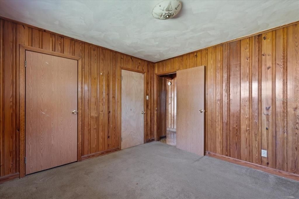 На продажу: $124,900 (3 спален, 1 ванн, 1268 Квадратных фут)