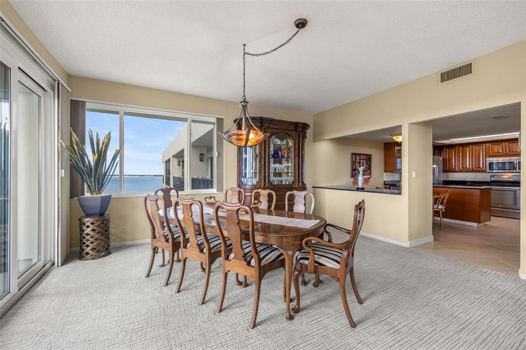 Active With Contract: $750,000 (2 beds, 2 baths, 2174 Square Feet)