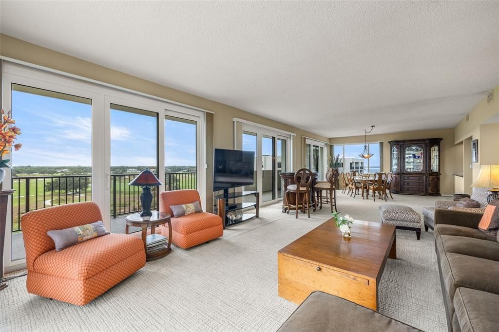 Active With Contract: $750,000 (2 beds, 2 baths, 2174 Square Feet)