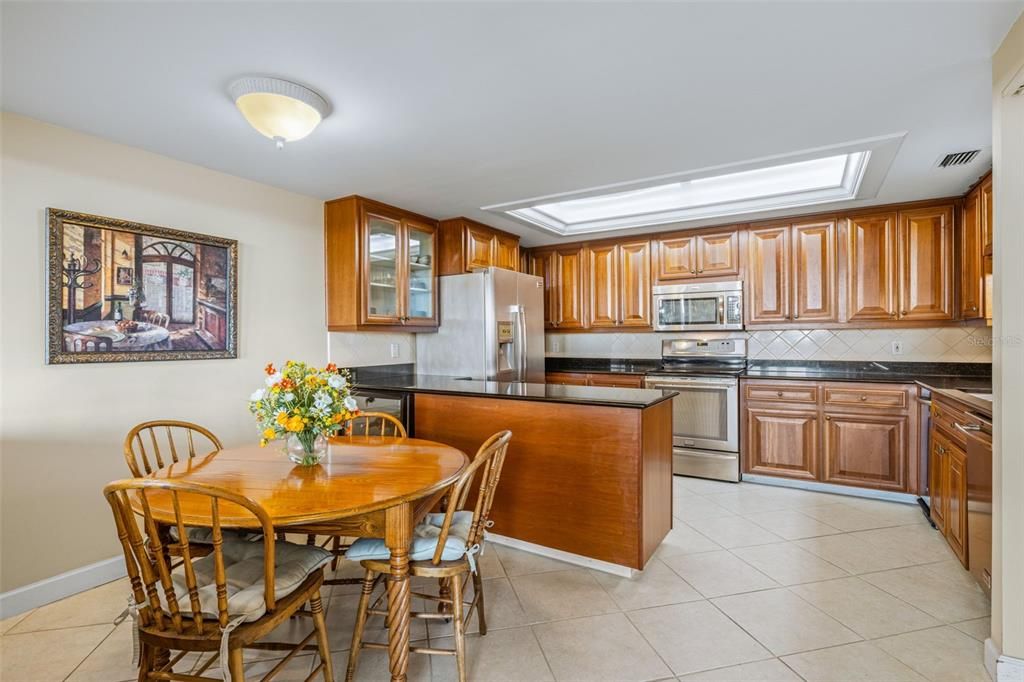 Active With Contract: $750,000 (2 beds, 2 baths, 2174 Square Feet)