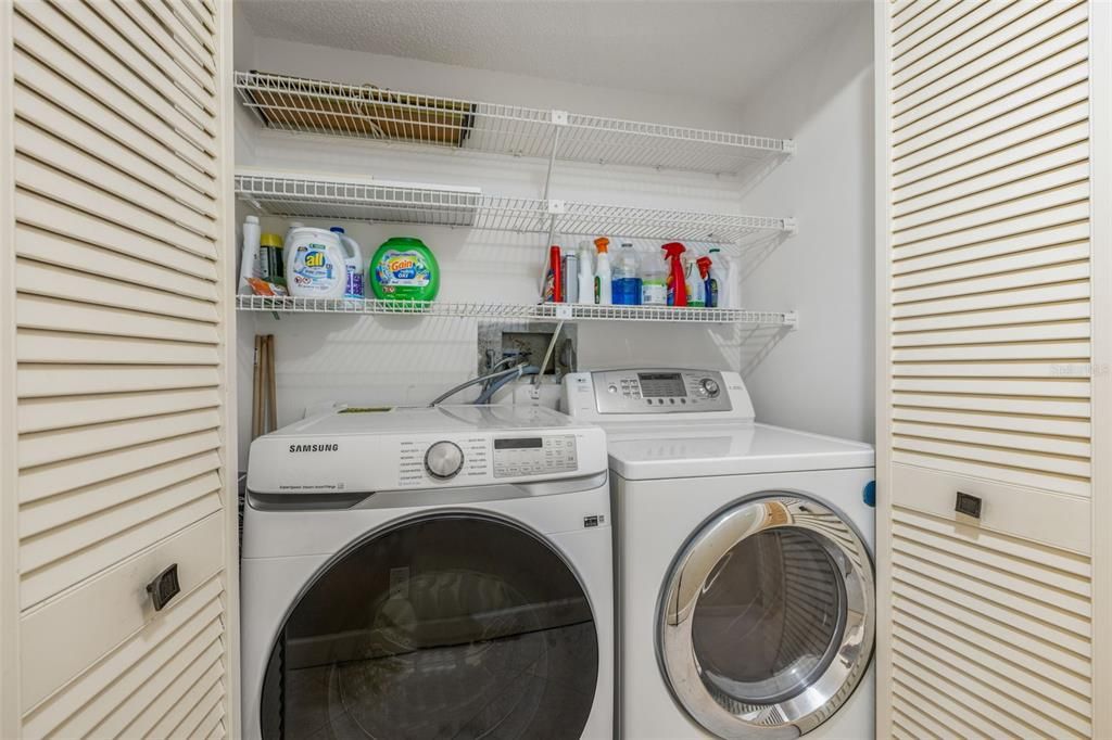 Active With Contract: $750,000 (2 beds, 2 baths, 2174 Square Feet)