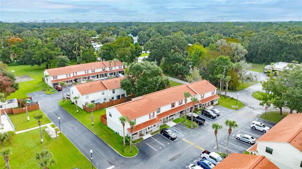 For Sale: $149,900 (2 beds, 1 baths, 1024 Square Feet)