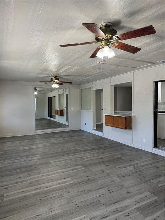 For Rent: $2,998 (3 beds, 3 baths, 2295 Square Feet)