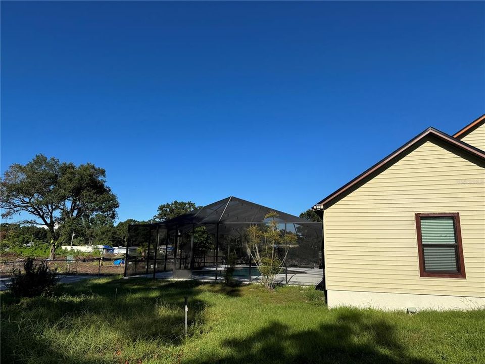 For Rent: $2,998 (3 beds, 3 baths, 2295 Square Feet)