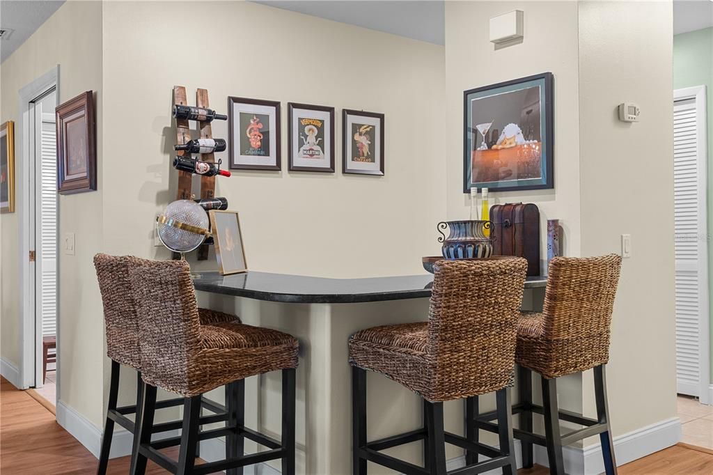 待售: $375,000 (3 贝兹, 2 浴室, 1914 平方英尺)