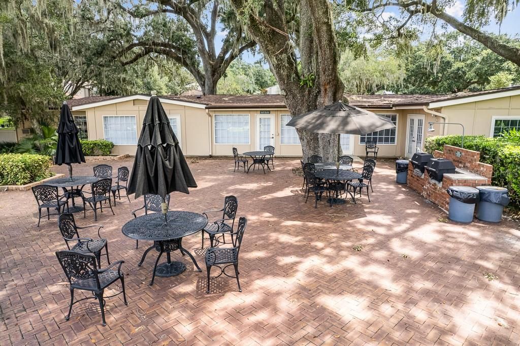 For Sale: $369,900 (3 beds, 2 baths, 1914 Square Feet)