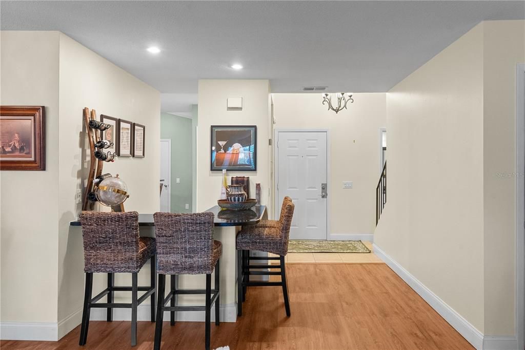 待售: $375,000 (3 贝兹, 2 浴室, 1914 平方英尺)