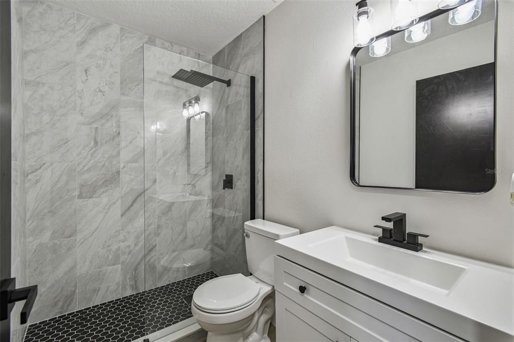 For Sale: $355,000 (4 beds, 3 baths, 2406 Square Feet)