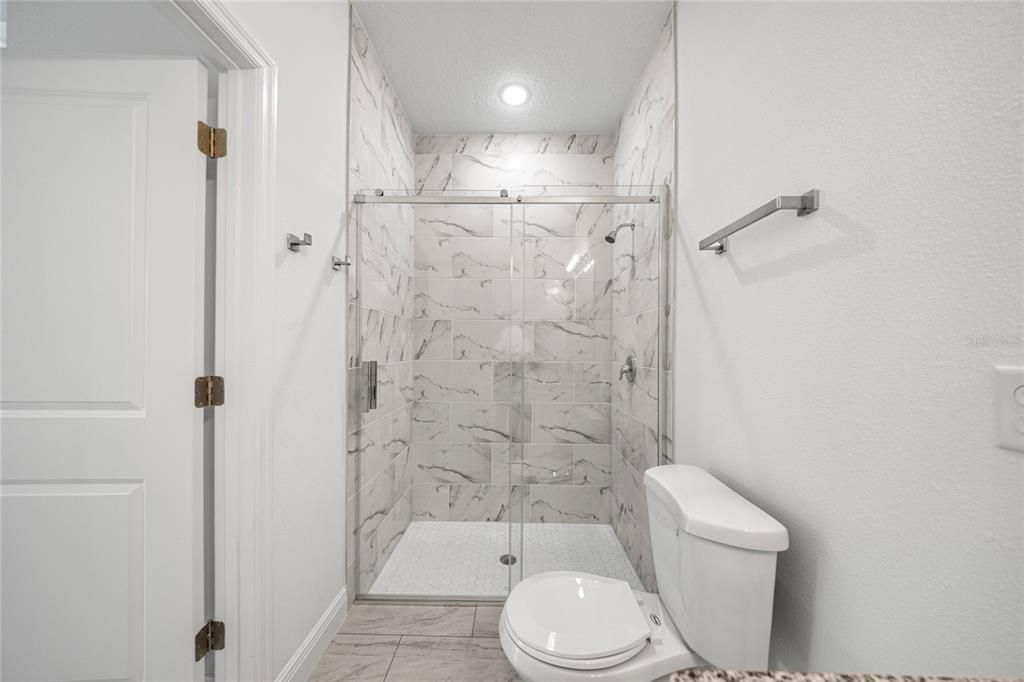 For Sale: $311,900 (4 beds, 3 baths, 1827 Square Feet)