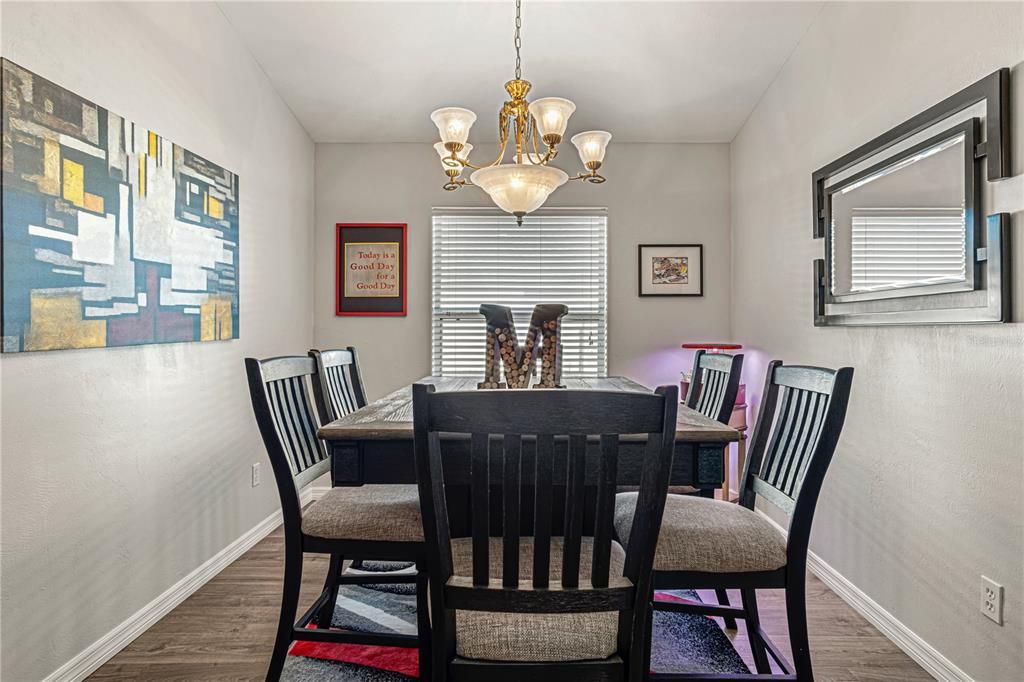 Active With Contract: $489,500 (3 beds, 2 baths, 1975 Square Feet)