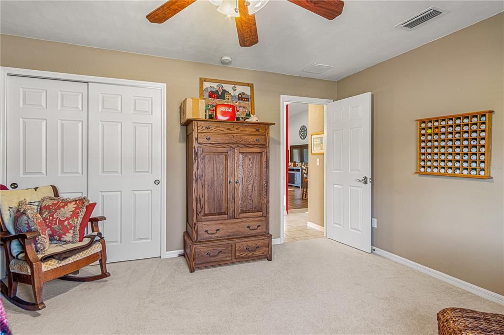 Active With Contract: $489,500 (3 beds, 2 baths, 1975 Square Feet)