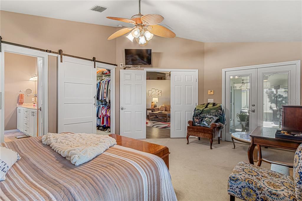 Active With Contract: $489,500 (3 beds, 2 baths, 1975 Square Feet)