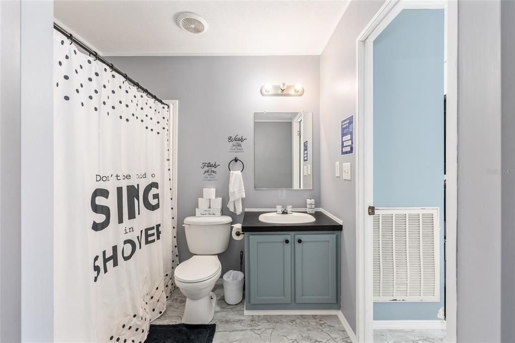 En Venta: $650,000 (7 camas, 5 baños, 3216 Pies cuadrados)