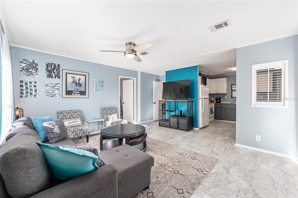 En Venta: $650,000 (7 camas, 5 baños, 3216 Pies cuadrados)