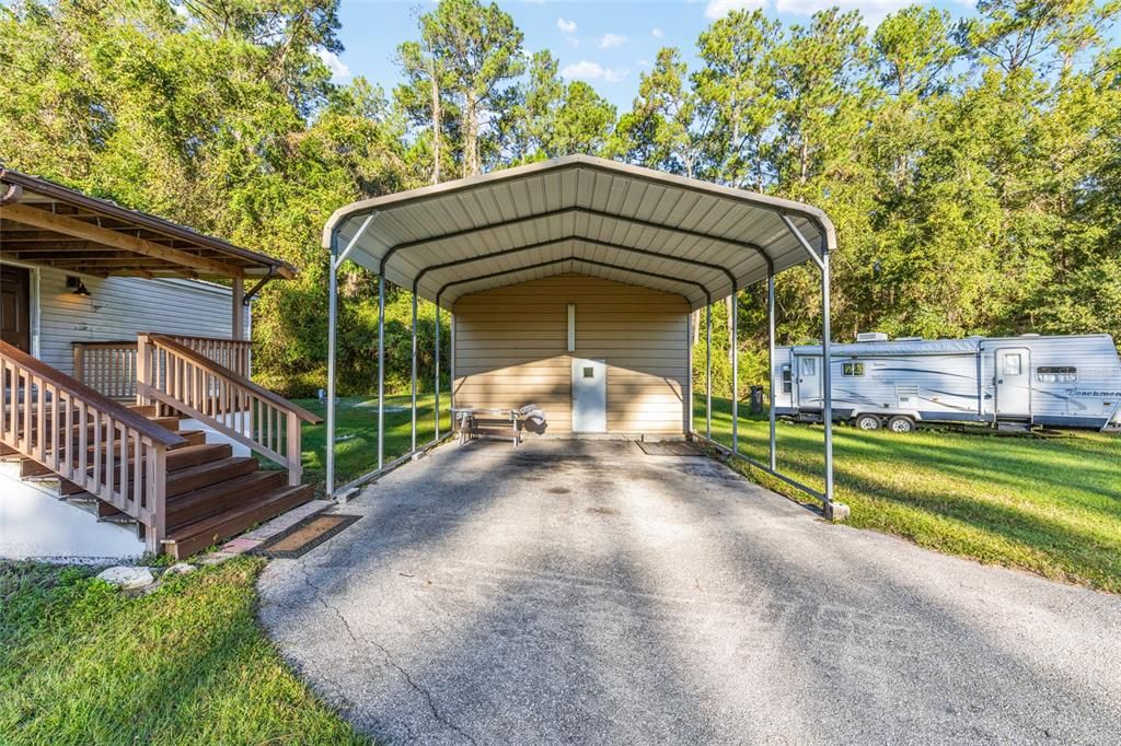 En Venta: $650,000 (7 camas, 5 baños, 3216 Pies cuadrados)