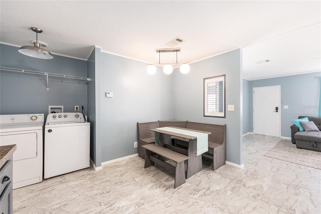 En Venta: $650,000 (7 camas, 5 baños, 3216 Pies cuadrados)