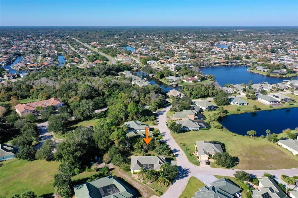 На продажу: $129,900 (0.22 acres)