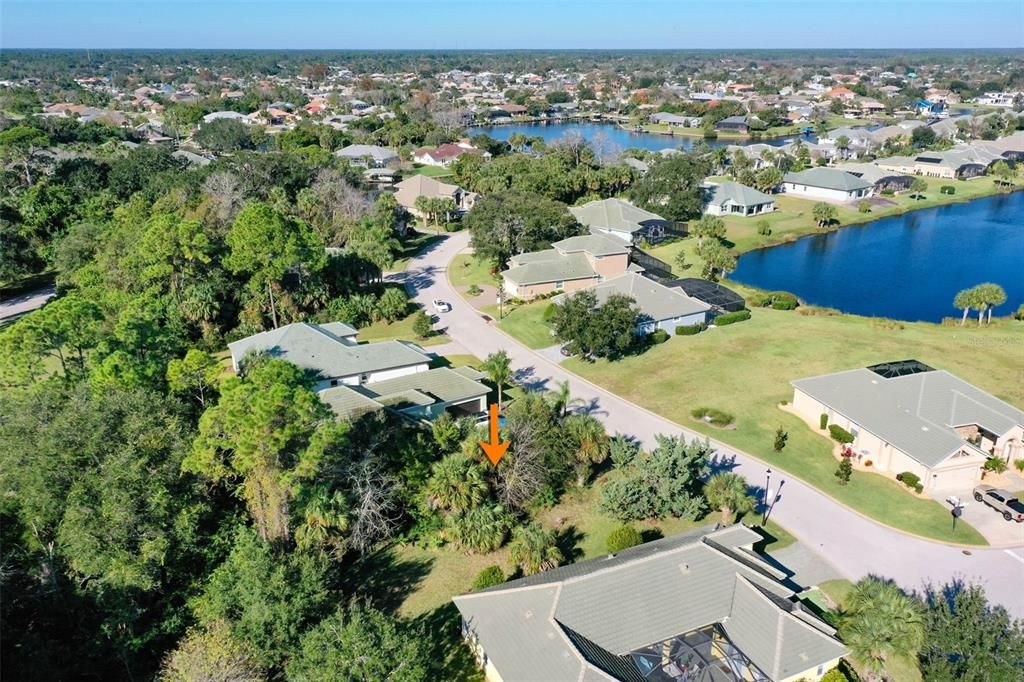 На продажу: $129,900 (0.22 acres)