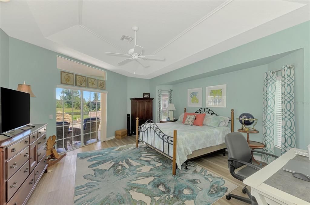 На продажу: $514,900 (3 спален, 2 ванн, 2495 Квадратных фут)