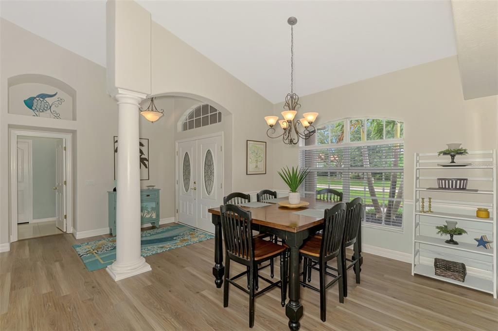 На продажу: $514,900 (3 спален, 2 ванн, 2495 Квадратных фут)