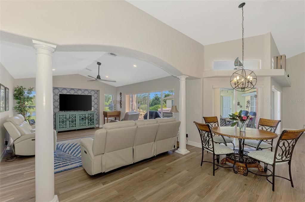 На продажу: $514,900 (3 спален, 2 ванн, 2495 Квадратных фут)