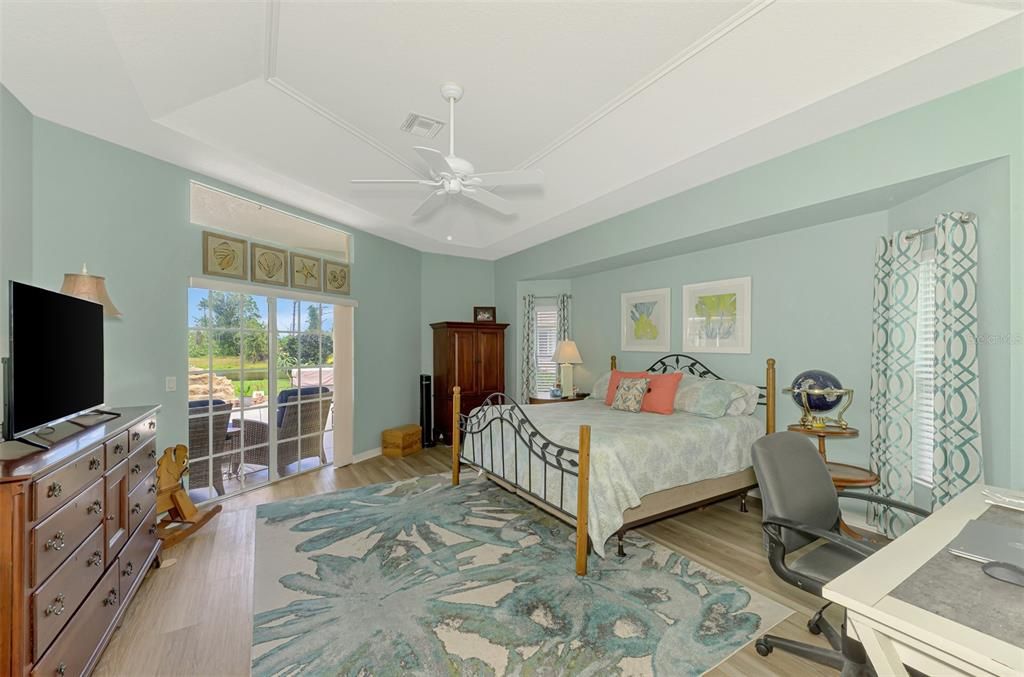 На продажу: $514,900 (3 спален, 2 ванн, 2495 Квадратных фут)