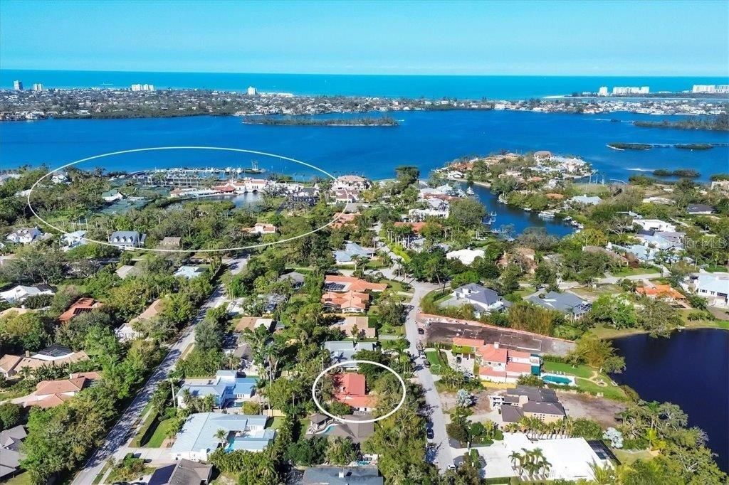 合同活跃: $1,995,000 (3 贝兹, 2 浴室, 2821 平方英尺)