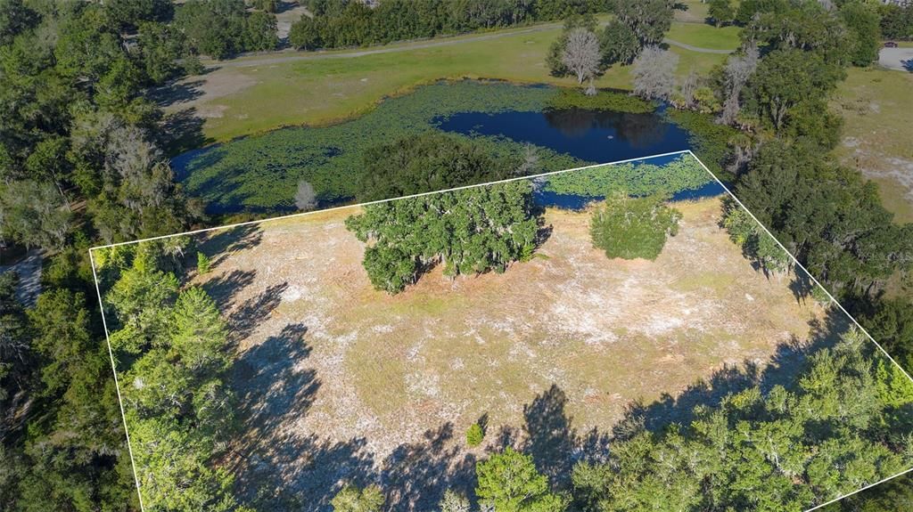 En Venta: $299,000 (2.50 acres)