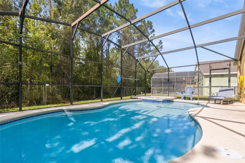 For Sale: $367,500 (5 beds, 3 baths, 1673 Square Feet)