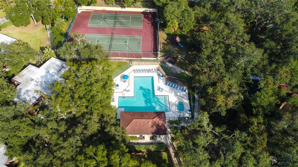 Под контрактом: $225,000 (3 спален, 2 ванн, 1572 Квадратных фут)